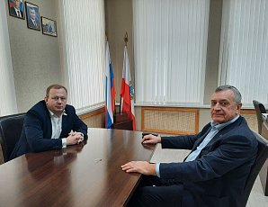 Михаил Торгашин провел встречу с Николаем Бушуевым